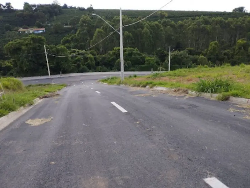 Foto 1 de Terreno / Lote à venda, 200m2 em Varginha - MG