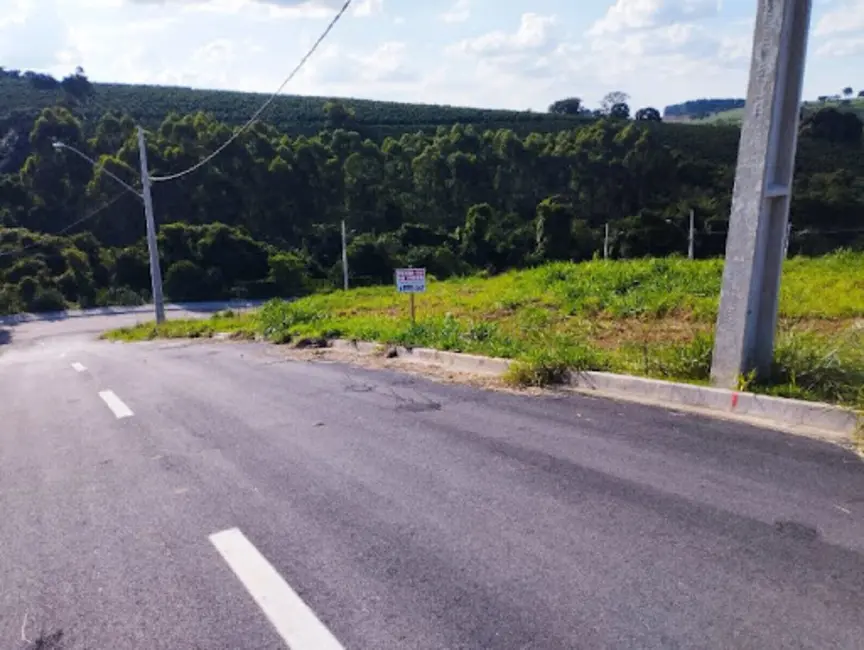 Foto 2 de Terreno / Lote à venda, 200m2 em Varginha - MG