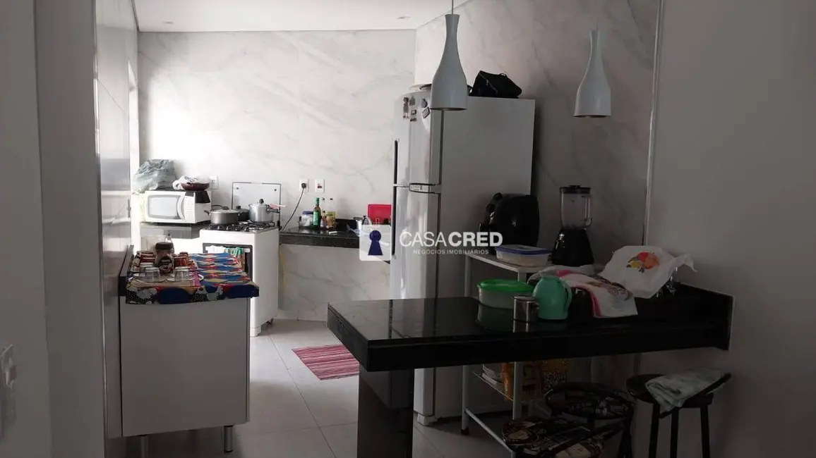 Foto 3 de Casa com 3 quartos à venda, 196m2 em Jardim Canaã, Varginha - MG