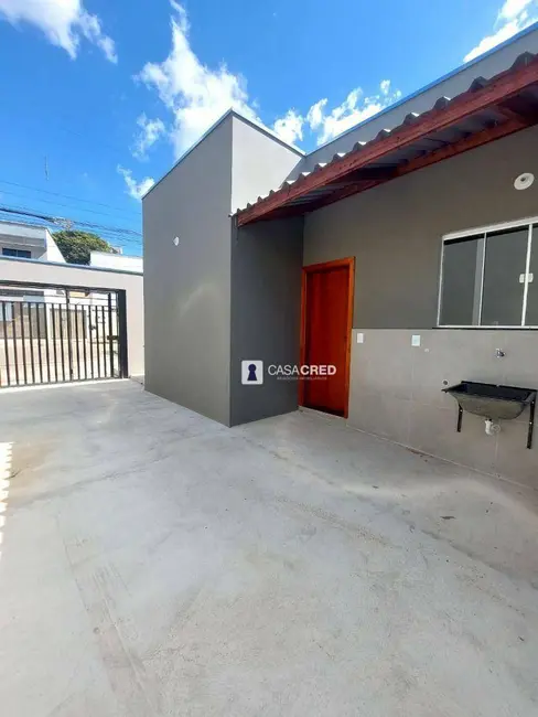 Casa com 3 quartos à venda, 180m2 em Vargem, Varginha - MG - imagem 3 Foto 3 de Casa com 3 quartos à venda, 180m2 em Vargem, Varginha - MG