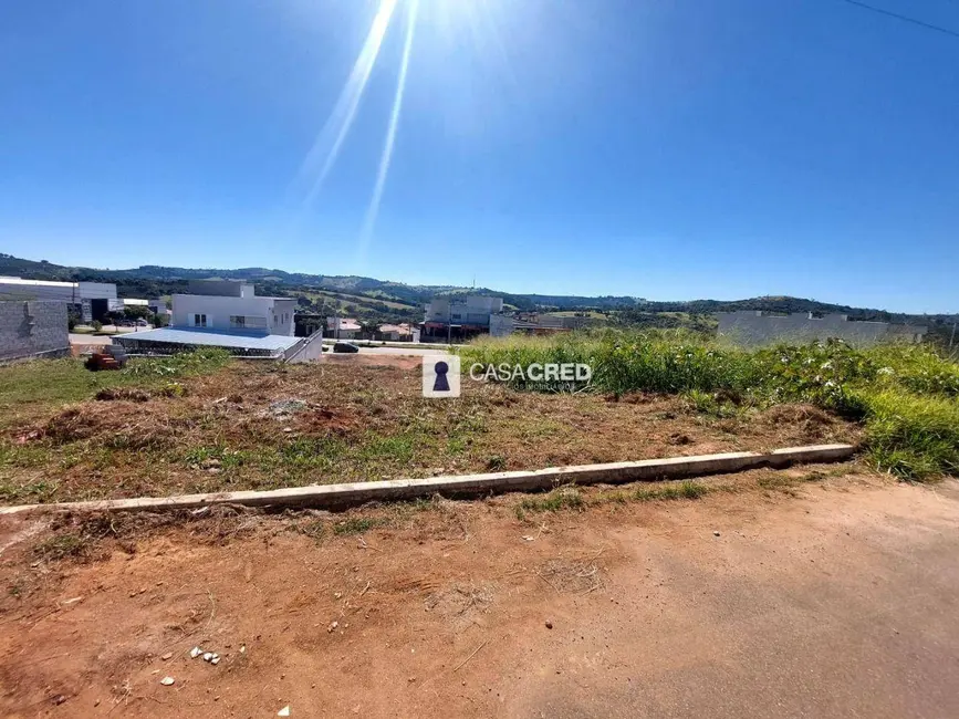 Foto 1 de Terreno / Lote à venda, 250m2 em Varginha - MG