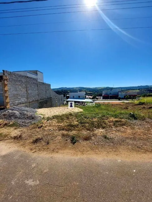 Foto 1 de Terreno / Lote à venda, 250m2 em Varginha - MG