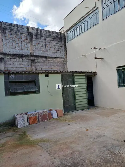 Casa com 3 quartos à venda, 306m2 em Campos Elíseos, Varginha - MG - imagem 8 Foto 8 de Casa com 3 quartos à venda, 306m2 em Campos Elíseos, Varginha - MG