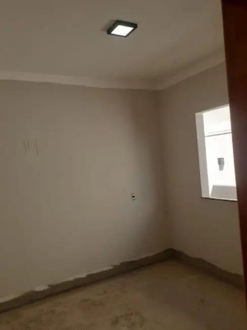 Casa com 3 quartos à venda, 220m2 em Varginha - MG - imagem 5 Foto 5 de Casa com 3 quartos à venda, 220m2 em Varginha - MG
