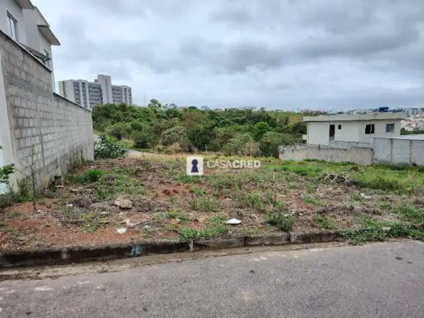 Terreno / Lote à venda, 200m2 em Varginha - MG - imagem 2 Foto 2 de Terreno / Lote à venda, 200m2 em Varginha - MG