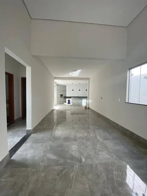 Casa com 3 quartos à venda, 220m2 em Residencial Belo Horizonte, Varginha - MG - imagem 3 Foto 3 de Casa com 3 quartos à venda, 220m2 em Residencial Belo Horizonte, Varginha - MG