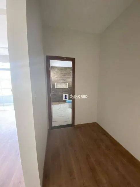 Foto 11 de Casa com 3 quartos à venda, 220m2 em Residencial Belo Horizonte, Varginha - MG