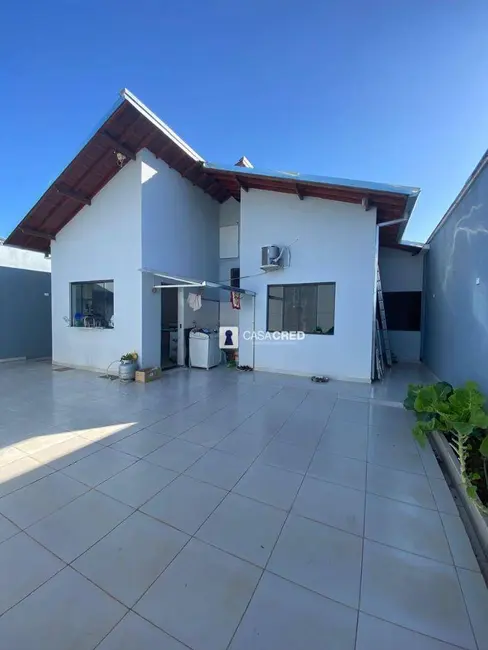 Casa com 3 quartos à venda, 220m2 em Industrial JK, Varginha - MG - imagem 2 Foto 2 de Casa com 3 quartos à venda, 220m2 em Industrial JK, Varginha - MG