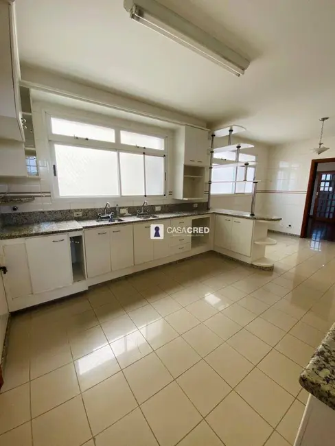 Apartamento com 3 quartos à venda, 300m2 em Centro, Varginha - MG - imagem 5 Foto 5 de Apartamento com 3 quartos à venda, 300m2 em Centro, Varginha - MG
