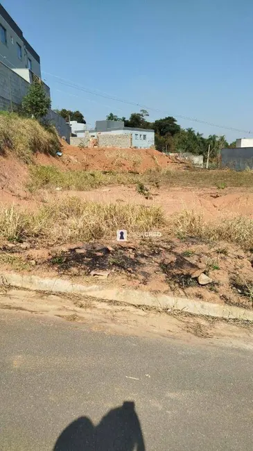 Terreno / Lote à venda, 200m2 em Parque de Exposições, Varginha - MG - imagem 2 Foto 2 de Terreno / Lote à venda, 200m2 em Parque de Exposições, Varginha - MG