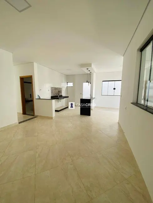 Casa com 3 quartos à venda, 220m2 em Varginha - MG - imagem 3 Foto 3 de Casa com 3 quartos à venda, 220m2 em Varginha - MG