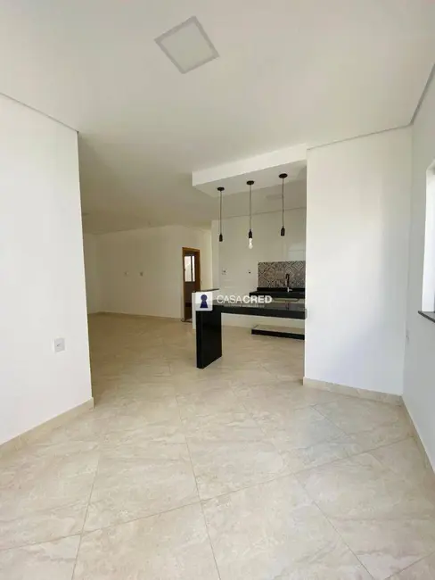 Casa com 3 quartos à venda, 220m2 em Varginha - MG - imagem 2 Foto 2 de Casa com 3 quartos à venda, 220m2 em Varginha - MG