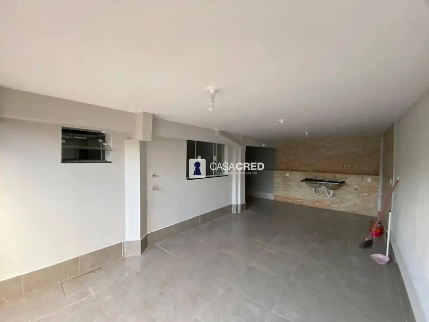 Casa com 3 quartos à venda, 174m2 em São Sebastião, Varginha - MG - imagem 3 Foto 3 de Casa com 3 quartos à venda, 174m2 em São Sebastião, Varginha - MG