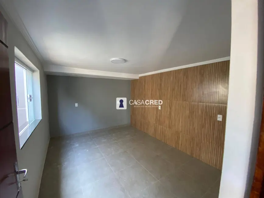 Casa com 3 quartos à venda, 174m2 em São Sebastião, Varginha - MG - imagem 8 Foto 8 de Casa com 3 quartos à venda, 174m2 em São Sebastião, Varginha - MG