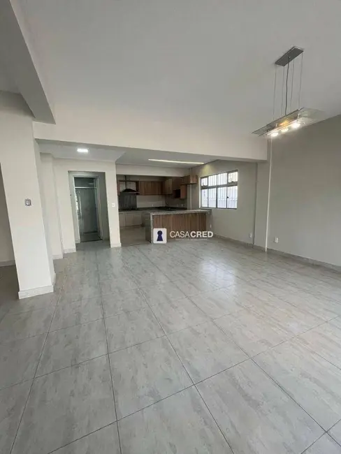 Foto 9 de Casa com 3 quartos à venda, 288m2 em Jardim Petrópolis, Varginha - MG