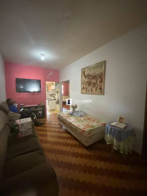 Foto 2 de Casa com 3 quartos à venda, 160m2 em Santa Terezinha, Varginha - MG