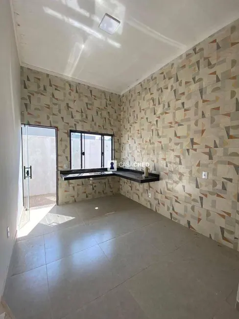 Foto 1 de Casa com 3 quartos à venda, 180m2 em Parque das Grevíleas, Varginha - MG
