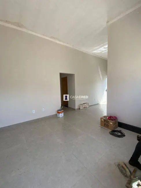 Casa com 3 quartos à venda, 180m2 em Parque das Grevíleas, Varginha - MG - imagem 7 Foto 7 de Casa com 3 quartos à venda, 180m2 em Parque das Grevíleas, Varginha - MG