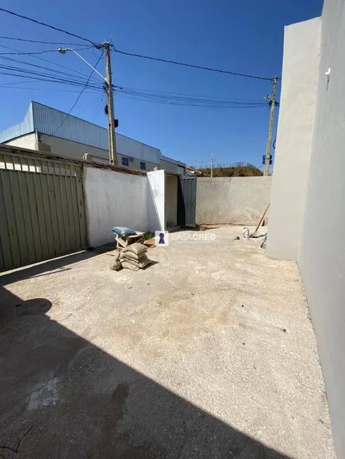 Casa com 3 quartos à venda, 180m2 em Parque das Grevíleas, Varginha - MG - imagem 8 Foto 8 de Casa com 3 quartos à venda, 180m2 em Parque das Grevíleas, Varginha - MG