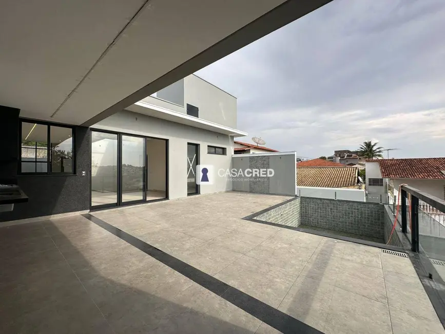 Casa com 4 quartos à venda, 372m2 em Santa Luiza, Varginha - MG - imagem 7 Foto 7 de Casa com 4 quartos à venda, 372m2 em Santa Luiza, Varginha - MG