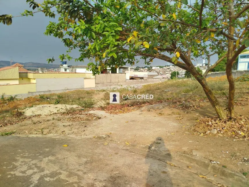 Terreno / Lote à venda, 755m2 em Jardim Ribeiro, Varginha - MG - imagem 3 Foto 3 de Terreno / Lote à venda, 755m2 em Jardim Ribeiro, Varginha - MG