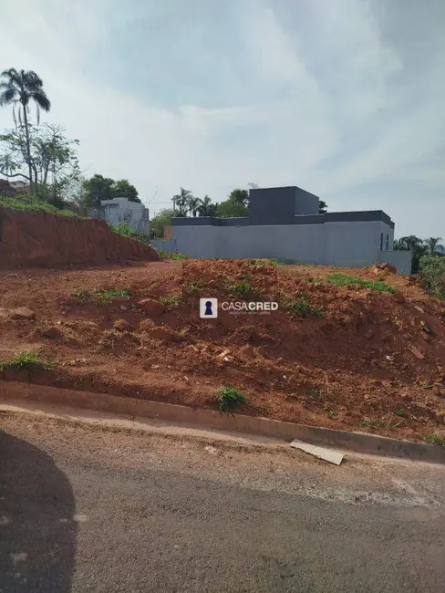 Foto 2 de Terreno / Lote à venda, 268m2 em Varginha - MG