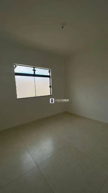 Casa com 2 quartos à venda, 200m2 em San Marino, Varginha - MG - imagem 3 Foto 3 de Casa com 2 quartos à venda, 200m2 em San Marino, Varginha - MG