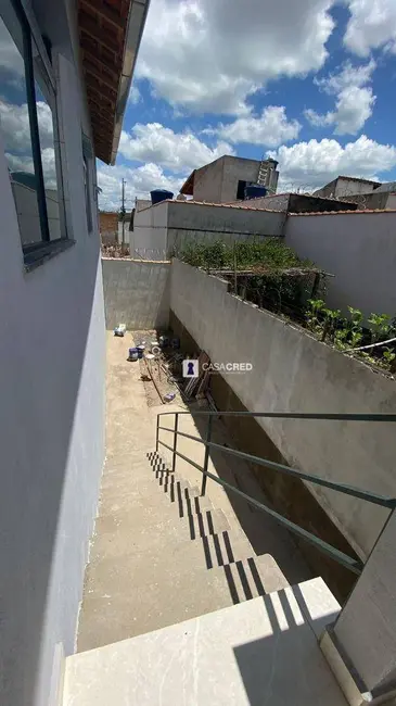 Casa com 2 quartos à venda, 200m2 em San Marino, Varginha - MG - imagem 9 Foto 9 de Casa com 2 quartos à venda, 200m2 em San Marino, Varginha - MG