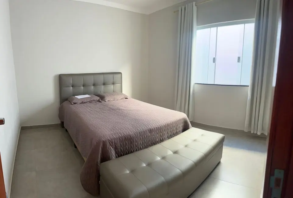 Foto 5 de Casa com 3 quartos à venda, 289m2 em Varginha - MG