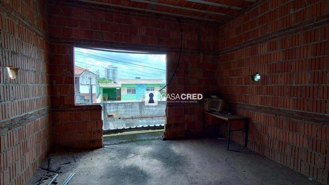 Foto 8 de Casa com 4 quartos à venda, 250m2 em Jardim Canaã, Varginha - MG