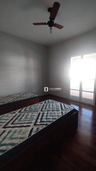 Casa com 4 quartos à venda, 250m2 em Bom Pastor, Varginha - MG - imagem 8 Foto 8 de Casa com 4 quartos à venda, 250m2 em Bom Pastor, Varginha - MG