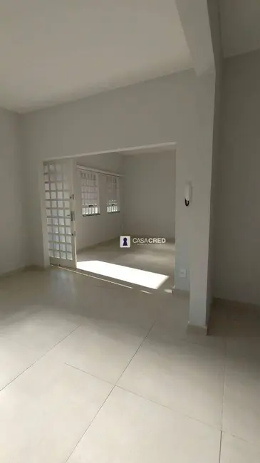 Casa com 4 quartos à venda, 250m2 em Bom Pastor, Varginha - MG - imagem 4 Foto 4 de Casa com 4 quartos à venda, 250m2 em Bom Pastor, Varginha - MG