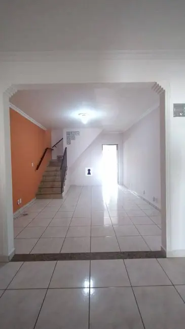 Casa com 2 quartos à venda, 100m2 em Bom Pastor, Varginha - MG - imagem 4 Foto 4 de Casa com 2 quartos à venda, 100m2 em Bom Pastor, Varginha - MG