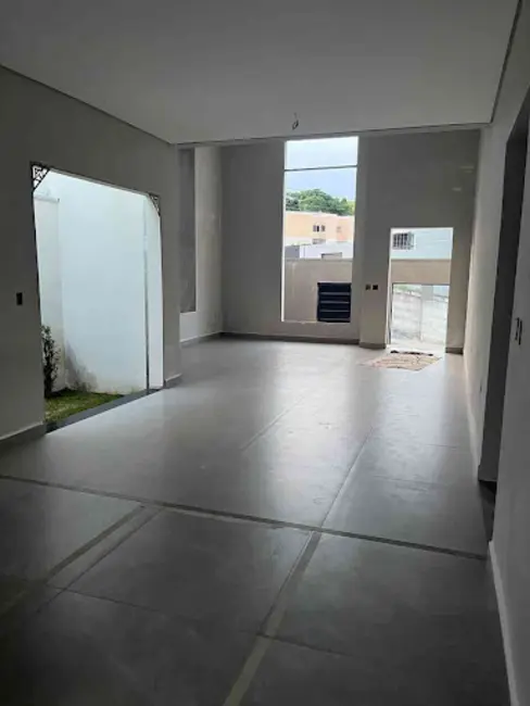 Casa com 4 quartos à venda, 360m2 em Varginha - MG - imagem 8 Foto 8 de Casa com 4 quartos à venda, 360m2 em Varginha - MG