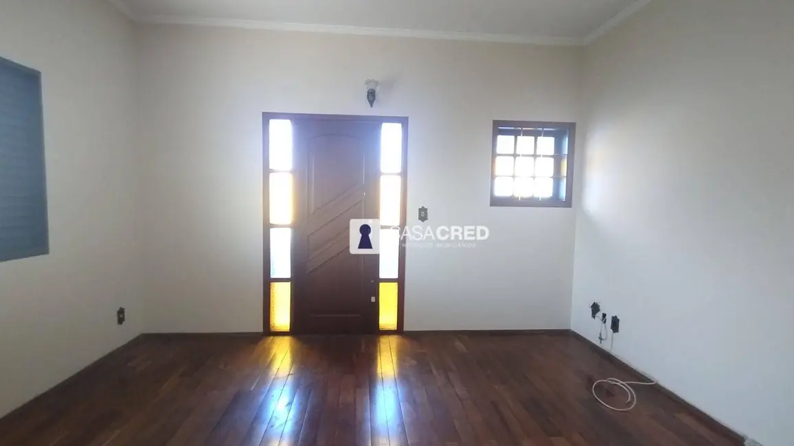 Casa com 5 quartos à venda, 325m2 em Bom Pastor, Varginha - MG - imagem 4 Foto 4 de Casa com 5 quartos à venda, 325m2 em Bom Pastor, Varginha - MG