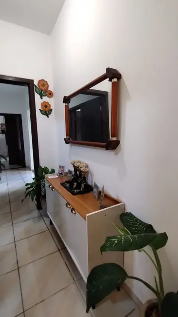 Casa com 3 quartos à venda, 200m2 em Sagrado Coração, Varginha - MG - imagem 5 Foto 5 de Casa com 3 quartos à venda, 200m2 em Sagrado Coração, Varginha - MG