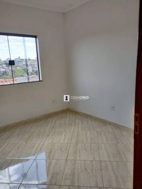 Casa com 3 quartos à venda, 110m2 em Imperial, Varginha - MG - imagem 7 Foto 7 de Casa com 3 quartos à venda, 110m2 em Imperial, Varginha - MG