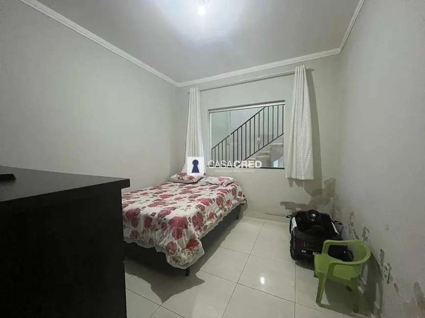 Casa com 2 quartos à venda, 120m2 em Imperial, Varginha - MG - imagem 6 Foto 6 de Casa com 2 quartos à venda, 120m2 em Imperial, Varginha - MG