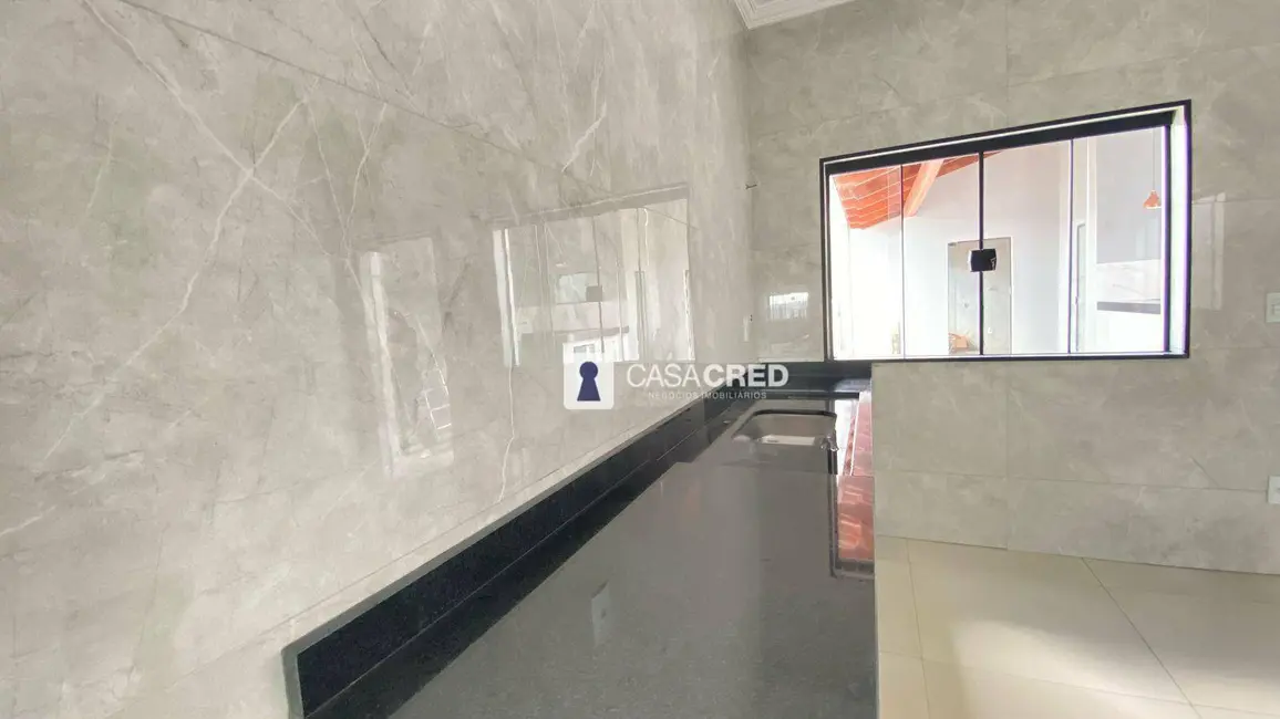 Foto 3 de Casa com 3 quartos à venda, 267m2 em Centro, Varginha - MG