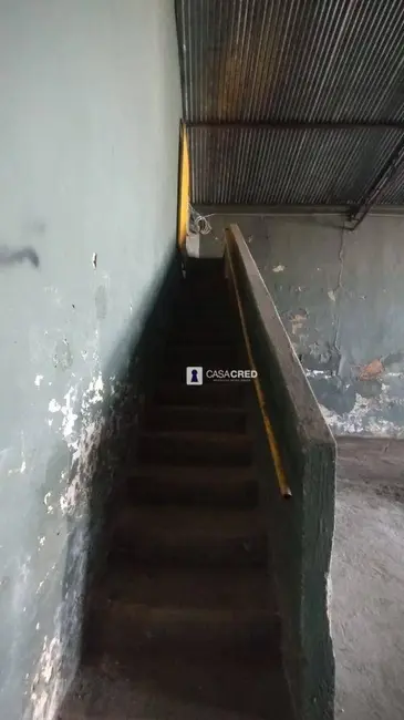 Armazém / Galpão para alugar, 300m2 em Jardim Vale dos Ipês, Varginha - MG - imagem 9 Foto 9 de Armazém / Galpão para alugar, 300m2 em Jardim Vale dos Ipês, Varginha - MG