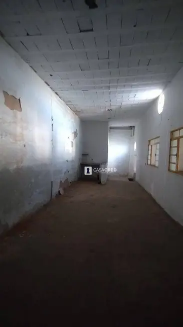 Armazém / Galpão para alugar, 300m2 em Jardim Vale dos Ipês, Varginha - MG - imagem 6 Foto 6 de Armazém / Galpão para alugar, 300m2 em Jardim Vale dos Ipês, Varginha - MG