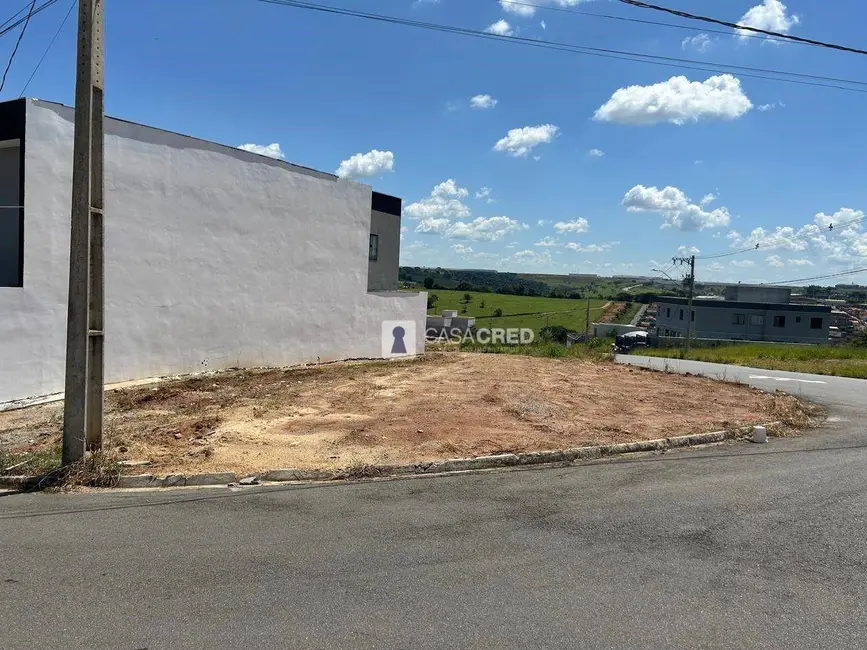 Foto 2 de Terreno / Lote à venda, 210m2 em Varginha - MG
