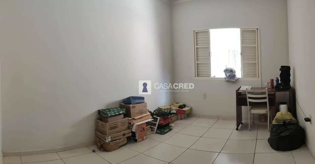Foto 9 de Casa com 2 quartos à venda, 130m2 em Santa Maria, Varginha - MG