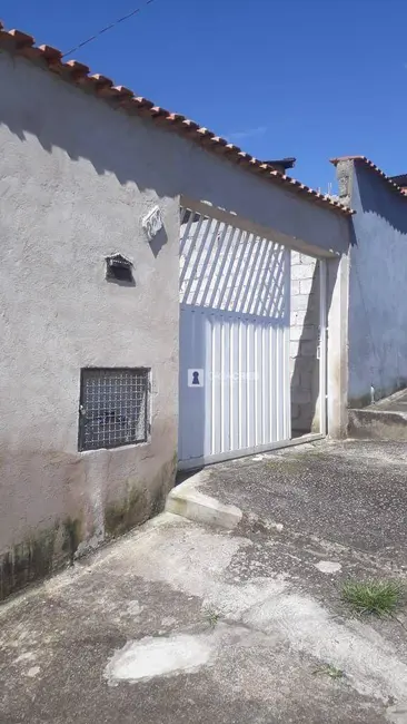 Casa com 3 quartos à venda, 250m2 em Damasco, Varginha - MG - imagem 5 Foto 5 de Casa com 3 quartos à venda, 250m2 em Damasco, Varginha - MG