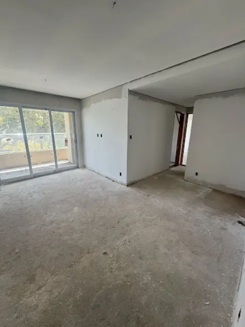 Apartamento com 2 quartos à venda, 82m2 em São José, Varginha - MG - imagem 3 Foto 3 de Apartamento com 2 quartos à venda, 82m2 em São José, Varginha - MG