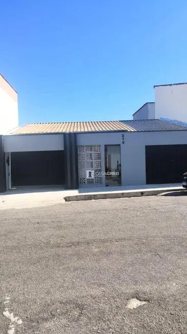 Foto 2 de Casa com 5 quartos à venda, 350m2 em Santana, Varginha - MG