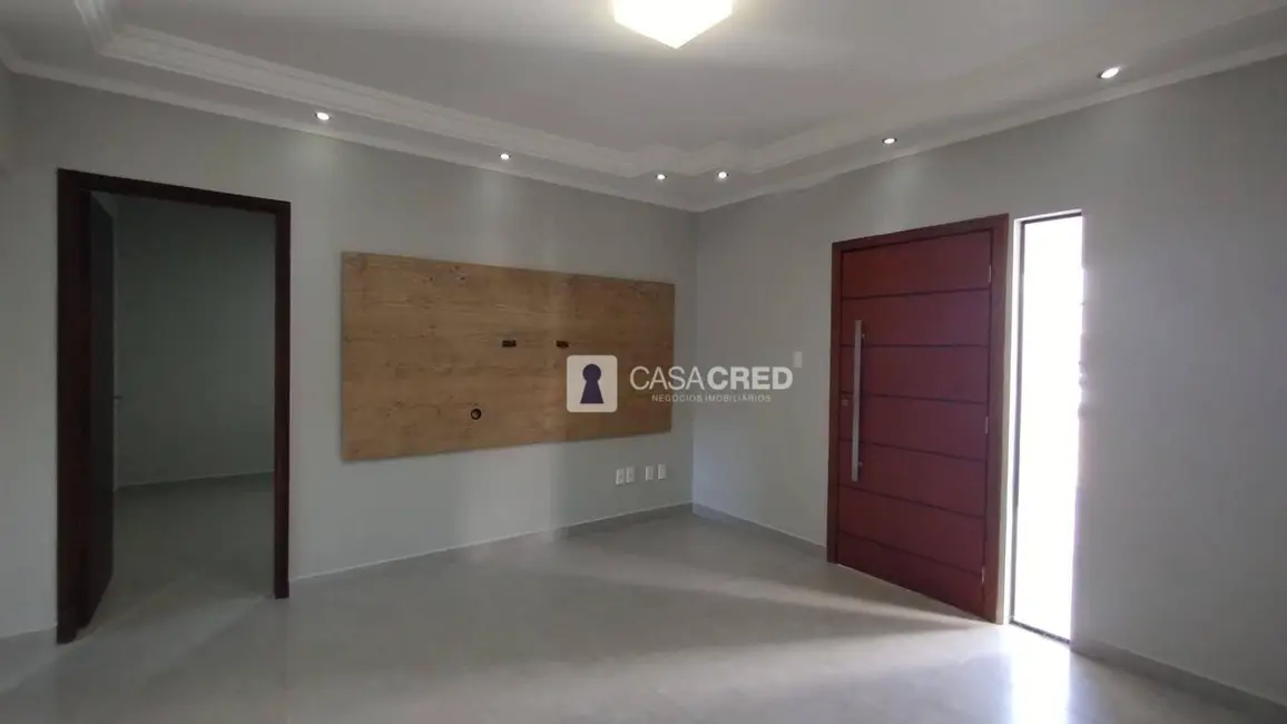 Casa com 5 quartos à venda, 350m2 em Santana, Varginha - MG - imagem 8 Foto 8 de Casa com 5 quartos à venda, 350m2 em Santana, Varginha - MG