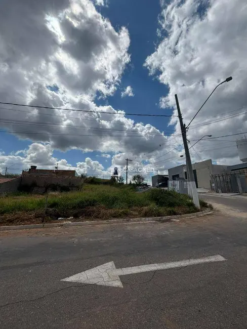 Foto 7 de Terreno / Lote à venda, 214m2 em Vila Paiva, Varginha - MG