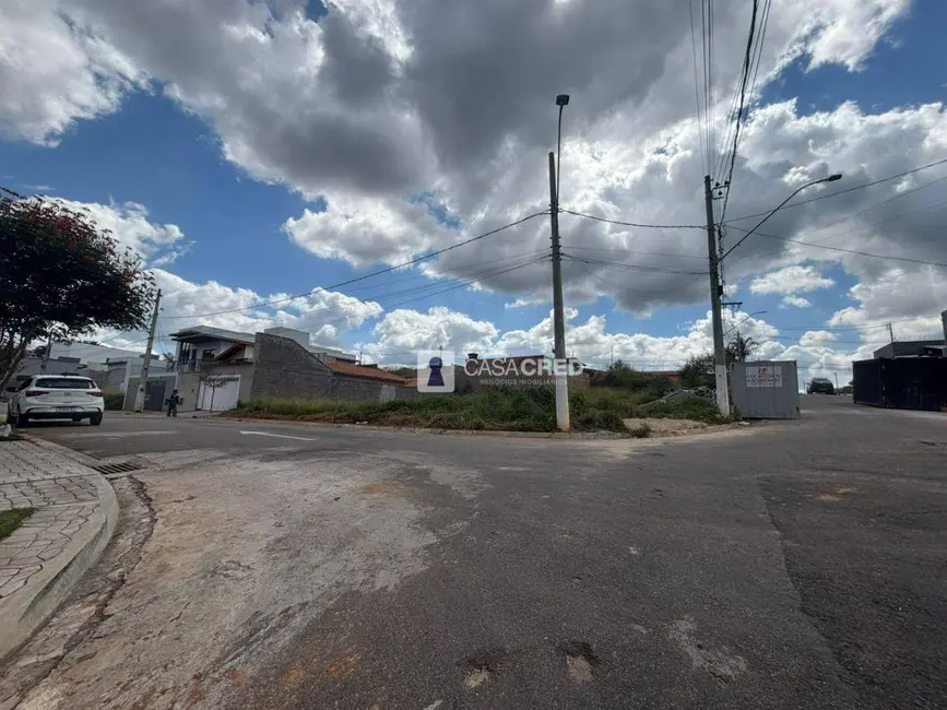 Foto 5 de Terreno / Lote à venda, 214m2 em Vila Paiva, Varginha - MG