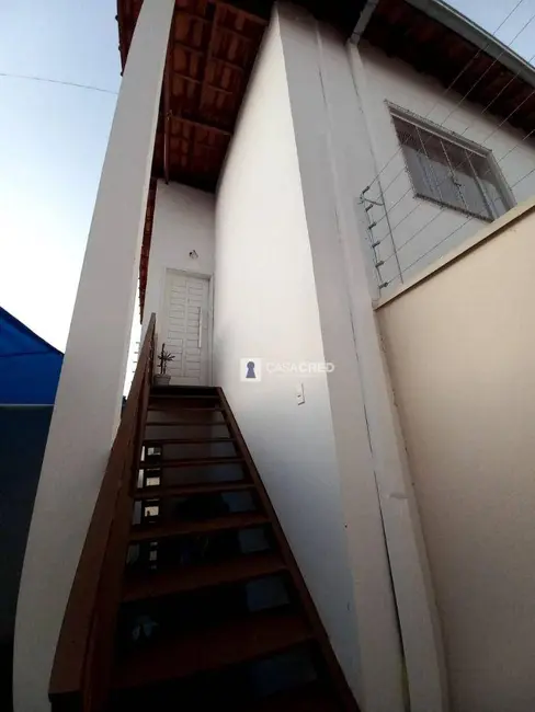 Casa com 2 quartos à venda, 100m2 em São Lucas, Varginha - MG - imagem 3 Foto 3 de Casa com 2 quartos à venda, 100m2 em São Lucas, Varginha - MG